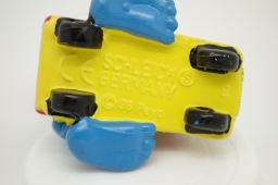 Bébé/jeune Schtroumpf sur un camion - photo