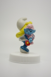 Schtroumpfette avec bébé - photo