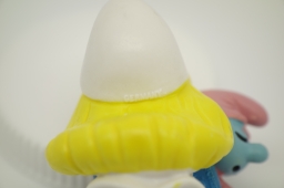 Schtroumpfette avec bébé - photo