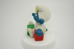 Bébé Schtroumpf avec cubes - photo