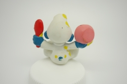 Bébé Schtroumpf avec assiette et cuillère - photo