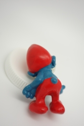 Grand Schtroumpf avec pipe et chaise - photo