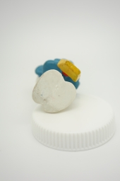 Schtroumpf endormi sur sa pelle (petit) - photo