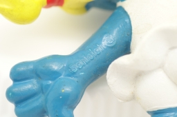 Schtroumpfette avec patins à roulettes - photo