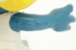 Schtroumpfette avec patins à roulettes - photo