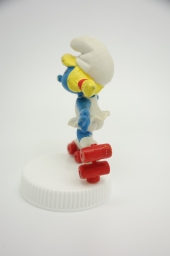 Schtroumpfette avec patins à roulettes - photo