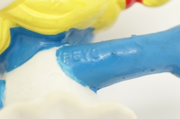 Schtroumpfette avec patins à roulettes - photo