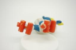 Schtroumpfette avec patins à roulettes - photo