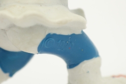 Schtroumpfette avec patins à roulettes - photo