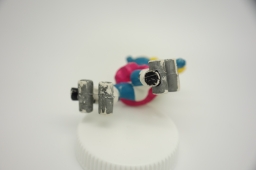 Schtroumpfette avec patins à roulettes - photo