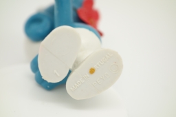 Schtroumpf avec fleur - photo