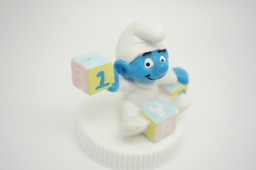 Bébé Schtroumpf avec cubes - photo