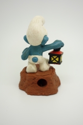 Schtroumpf avec lanterne - photo