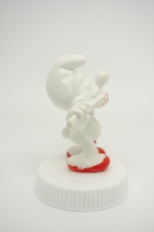 Schtroumpf avec brosse à dents et dentifrice - photo