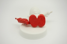 Schtroumpf avec brosse à dents et dentifrice - photo