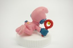 Bébé Schtroumpf avec hochet - photo