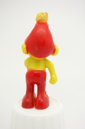 Gnome avec main devant la bouche - photo