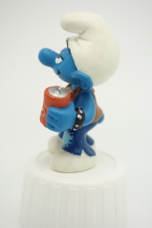 Schtroumpf frimeur avec canette - photo