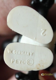 Schtroumpf noir (petit) - photo