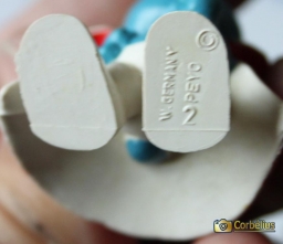 Schtroumpf espion - photo