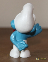 Schtroumpf avec fleur - photo