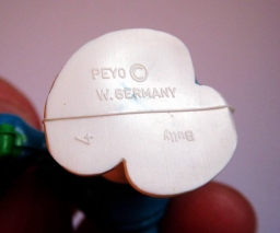 Schtroumpf courtisant avec fleur (rendez-vous) - photo