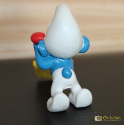 Schtroumpf endormi sur sa pelle (grand) - photo