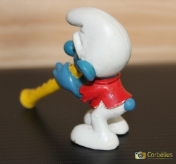Schtroumpf avec flûte - photo
