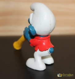 Schtroumpf avec flûte - photo