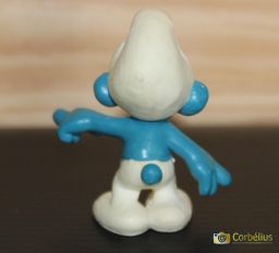 Schtroumpf montrant du doigt - photo