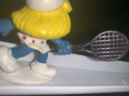 Schtroumpfette joueuse de tennis - photo
