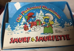 Présentoir pour figurines de Noël - photo