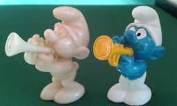 Schtroumpf à la trompette - photo