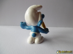 Schtroumpf avec glace - photo