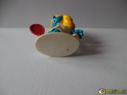 Schtroumpfette joueuse de tennis - photo