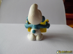 Schtroumpf chanteur avec partition - photo