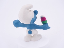 Schtroumpf avec glace - photo