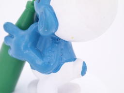 Schtroumpf assoiffé avec bouteille - photo