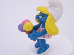 Schtroumpfette avec glace - photo