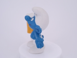 Schtroumpf avec bière - photo