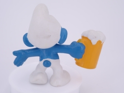 Schtroumpf avec bière - photo