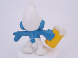 Schtroumpf avec bière - photo