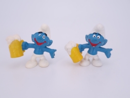 Schtroumpf avec bière - photo