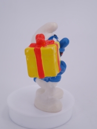 Schtroumpf avec cadeau - photo