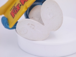 Schtroumpf chanteur avec partition - photo