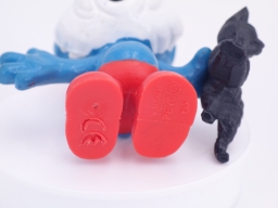 Grand Schtroumpf avec chat - photo