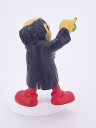 Gargamel mit Labor- / Glasgefäßen - photo