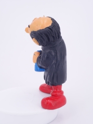 Gargamel mit Labor- / Glasgefäßen - photo