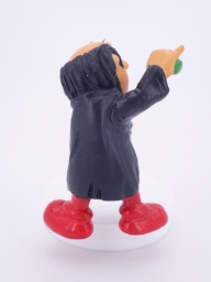 Gargamel mit Labor- / Glasgefäßen - photo