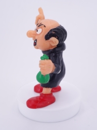 Gargamel avec fioles de laboratoires / verres - photo